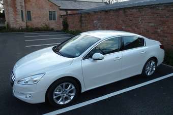 Product Eye Peugeot 508 Hybrid4 Saloon The Car Without Rivals Automotive Industry News Just Auto
