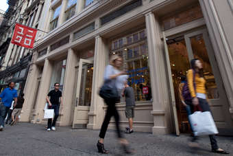 Japan's Uniqlo in multi-pronged attack on US market Japan's Uniqlo in multi-pronged attack on US market