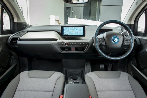 It's 3,999mm long, so the i3 isn't exactly small, but the 2,570mm wheelbase shames some C segment models, as does the roominess of the interior