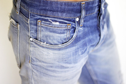 stone washed jeans enzyme