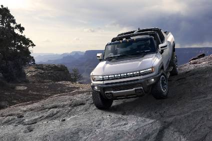 Magnas new factory will produce battery enclosures for the revived Hummer truck, now to be sold under the GMC commercial vehicle brand as a pure EV